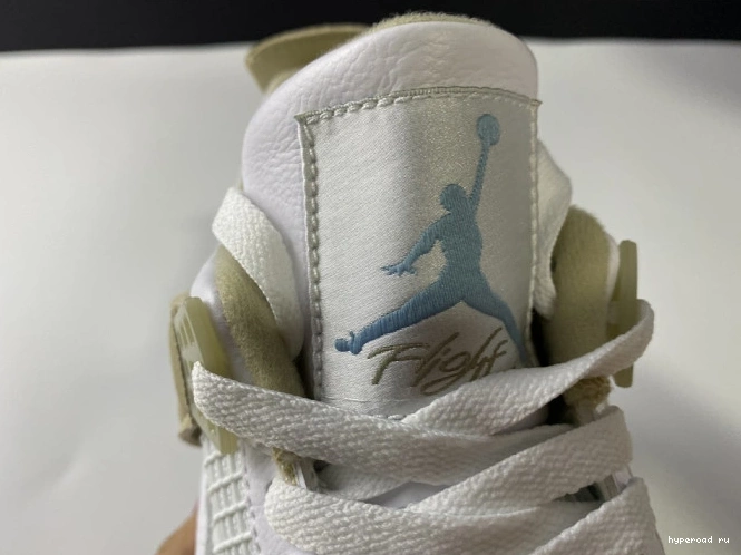 Jordan Sand 487724-118 2017 Retro 4 0617